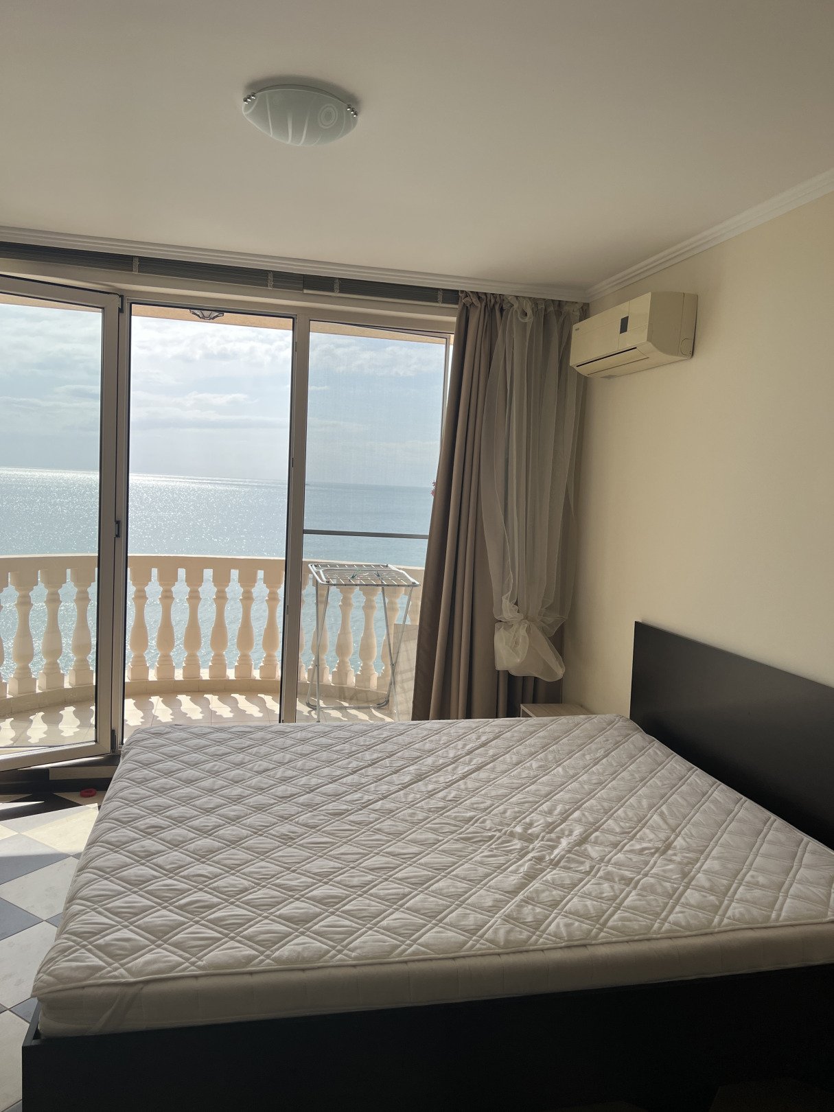 Apartment mit atemberaubendem Meerblick – Ihr neues Zuhause im Royal Marina Komplex, Elenite
