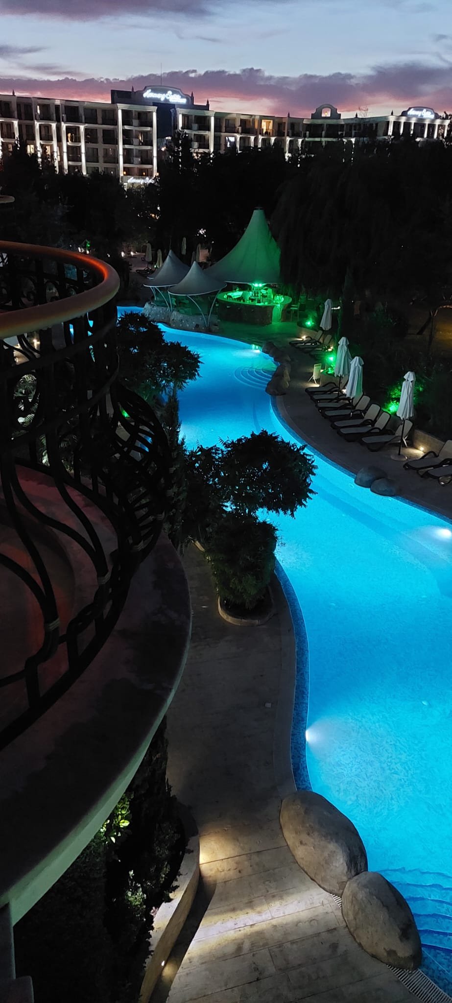   Wunderschönes, luxuriöses Apartment mit drei Schlafzimmern im Harmony Suites Grand Resort, Sunny Beach  
