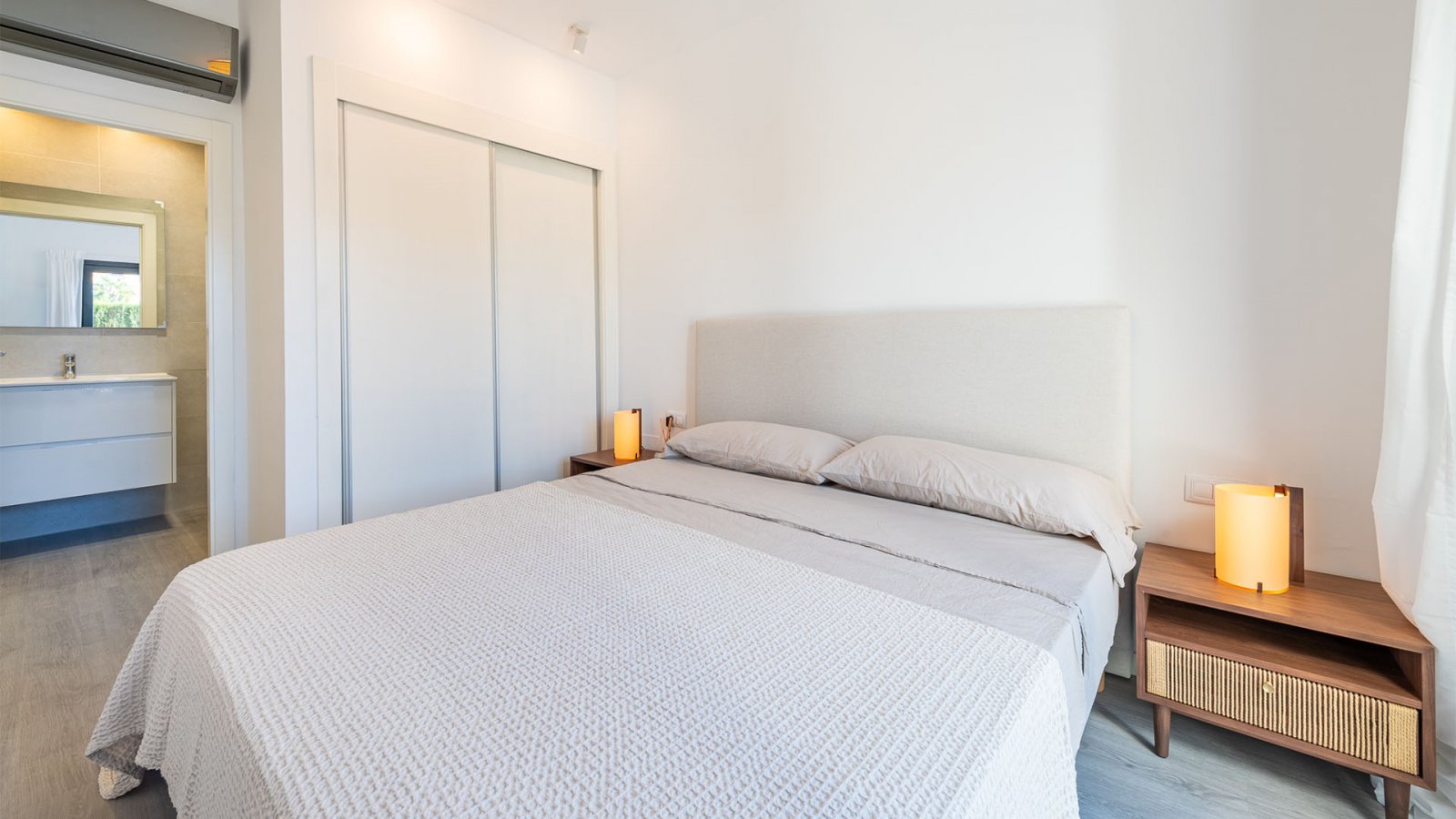 Sonderangebot: Luxuriöses Bungalow-Apartment in Cala Murada, Mallorca, mit 15.000 EUR Rabatt.