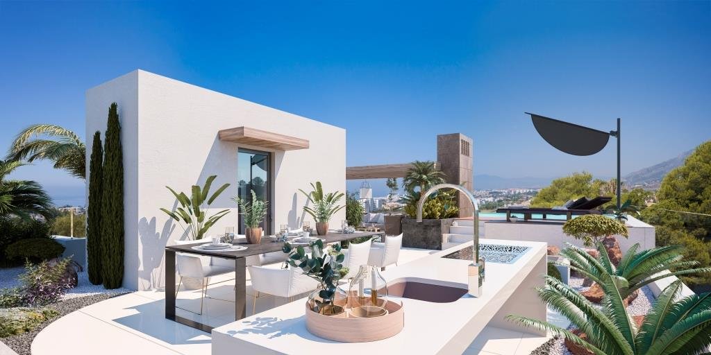 Luxuriöses Stadthaus, 1,5 km vom Meer entfernt, Marbella