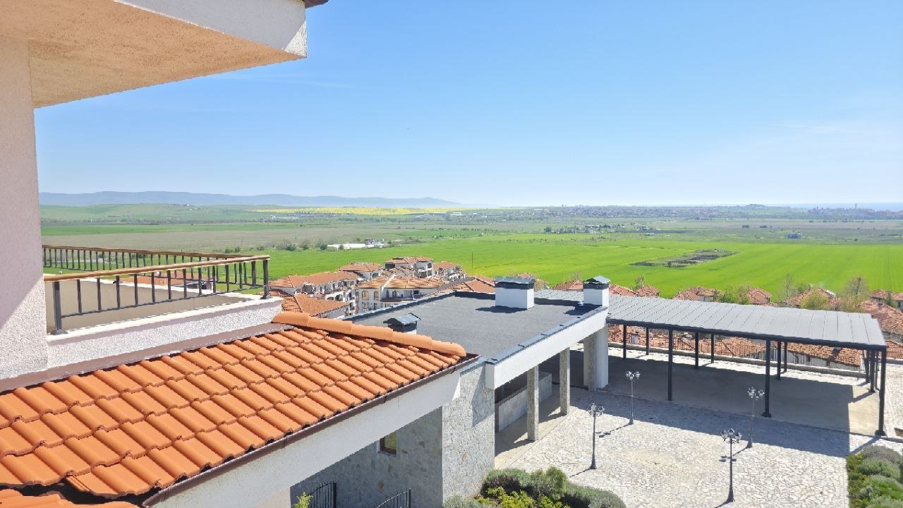 Zweizimmerwohnung mit Meerblick im Komplex Vineyards Panorama in Aheloy, Bulgarien
