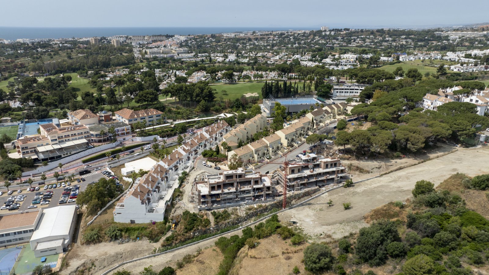 Exklusive Penthäuser mit Meerblick, 3 km vom Strand entfernt, Marbella
