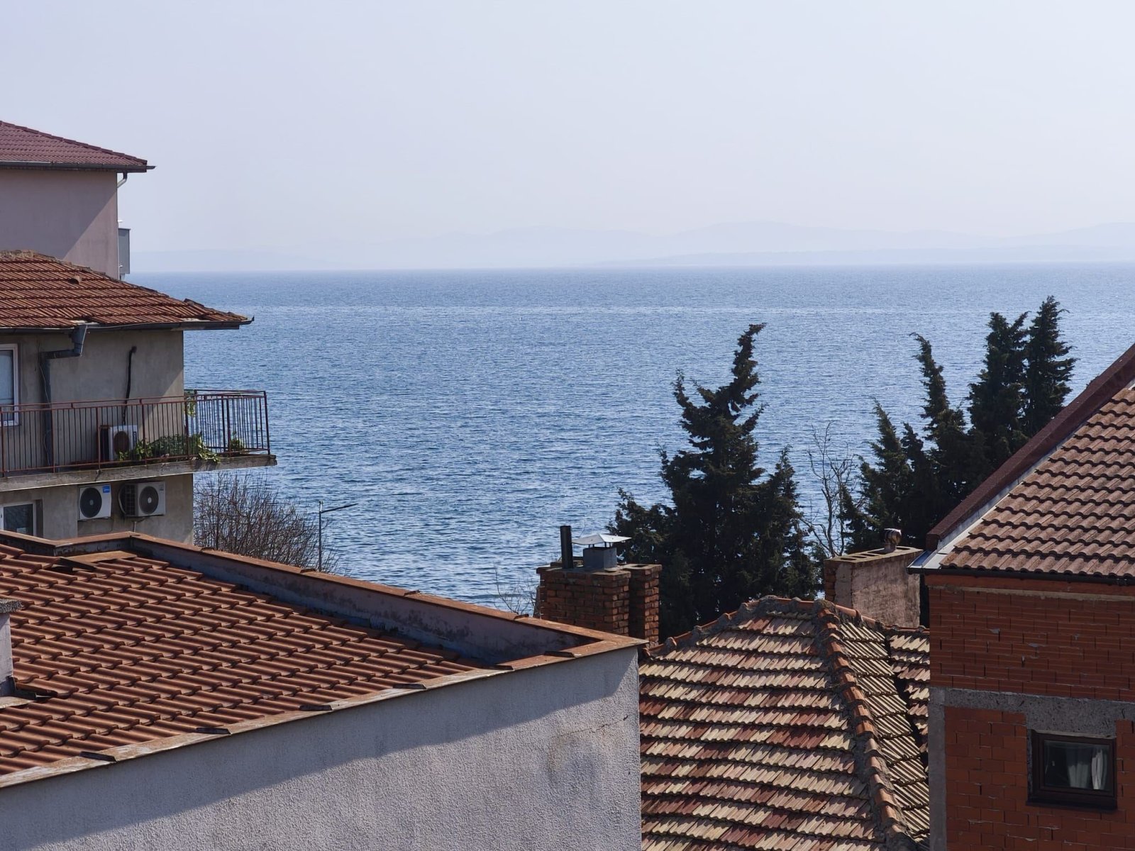 Wohnung in einem Wohngebäude in Pomorie, Bulgarien