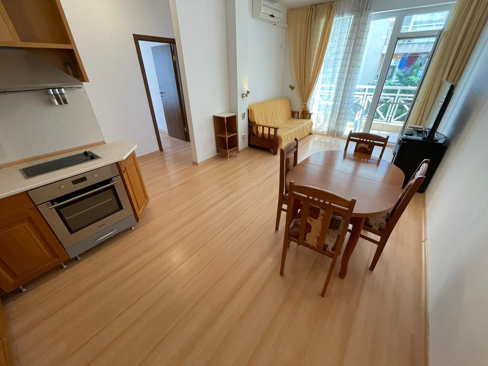 Großzügige 4 Zimmer Wohnung im Sunny Day 6 Tankovo Bulgarien