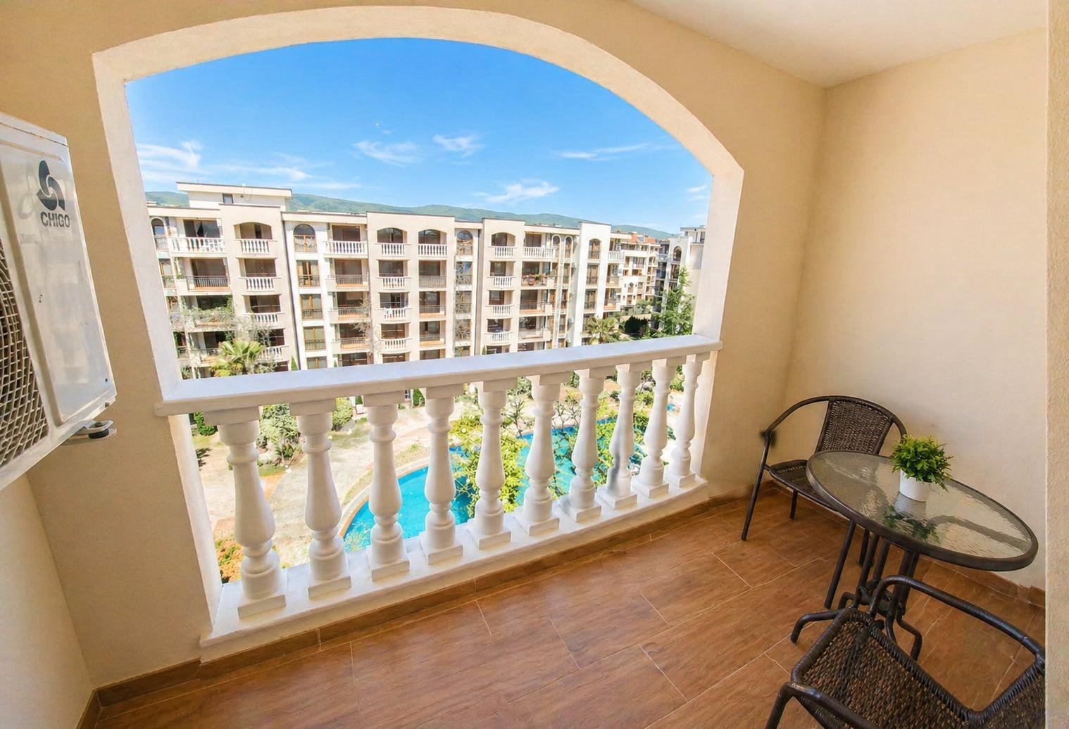 2-Zimmer-Wohnung mit Poolblick im Cascadas Complex, Sunny Beach