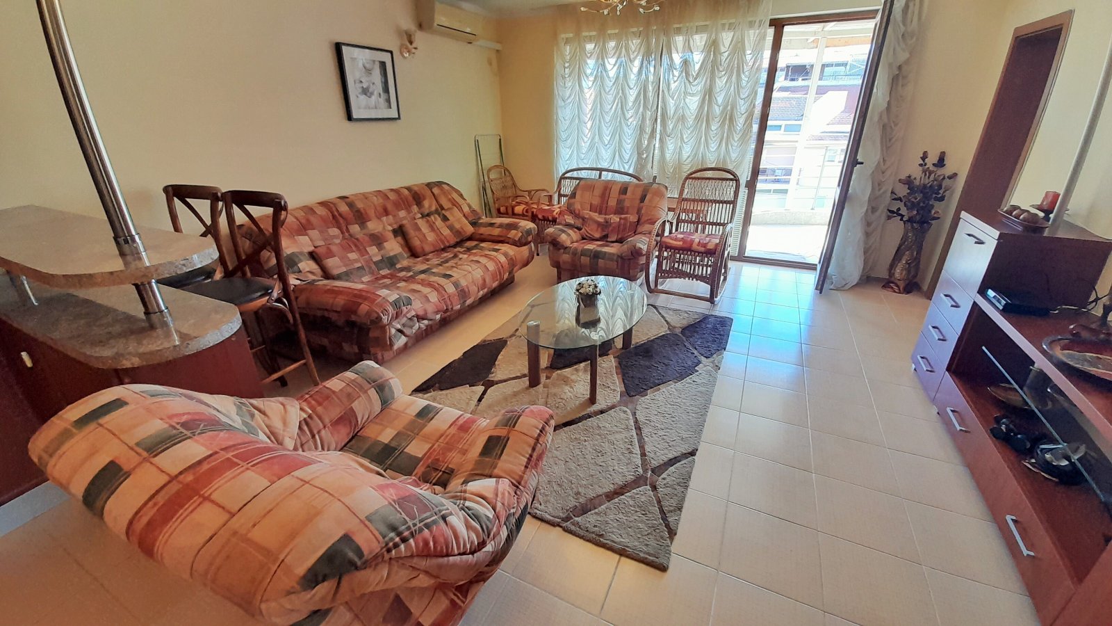 Großzügige 3-Zimmer-Wohnung im Persani 2, Sonnenstrand, Bulgarien