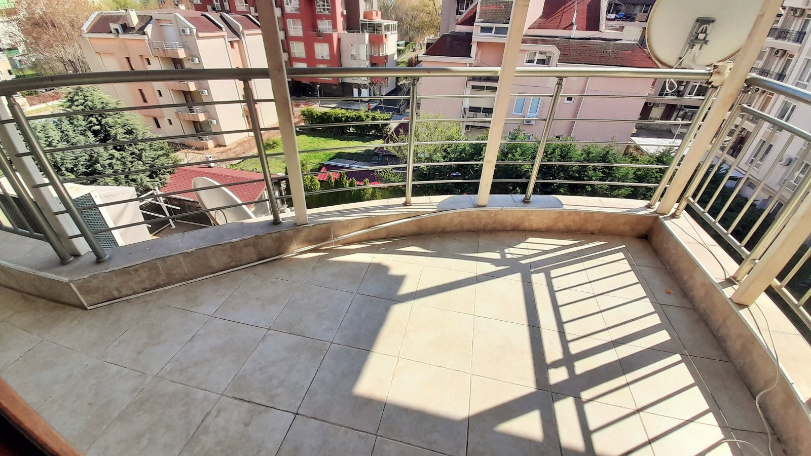 Großzügige 3-Zimmer-Wohnung im Persani 2, Sonnenstrand, Bulgarien