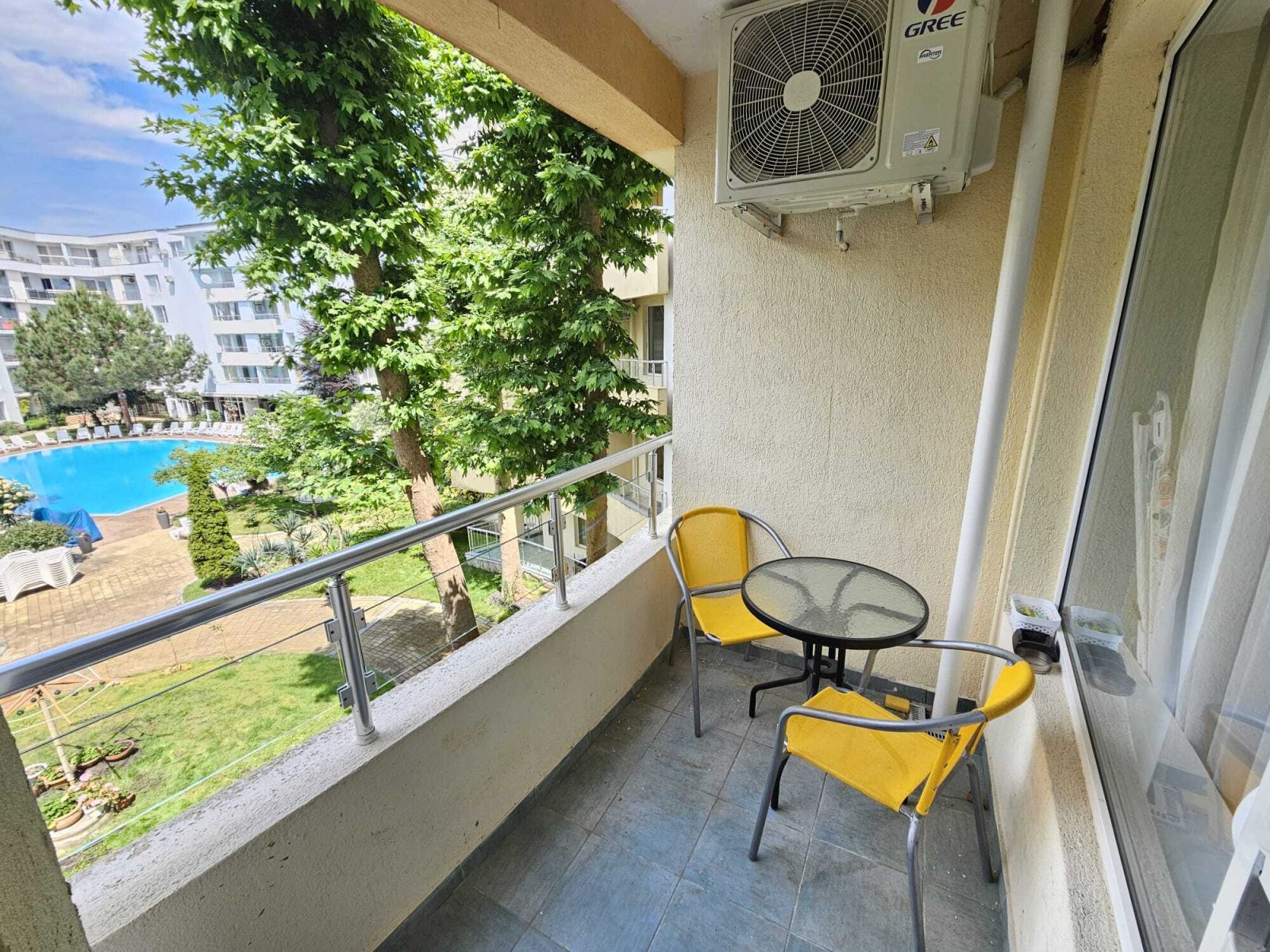 2-Zimmer-Wohnung mit Poolblick im Wohnkomplex Yassen Holiday, Sonnenstrand, Bulgarien