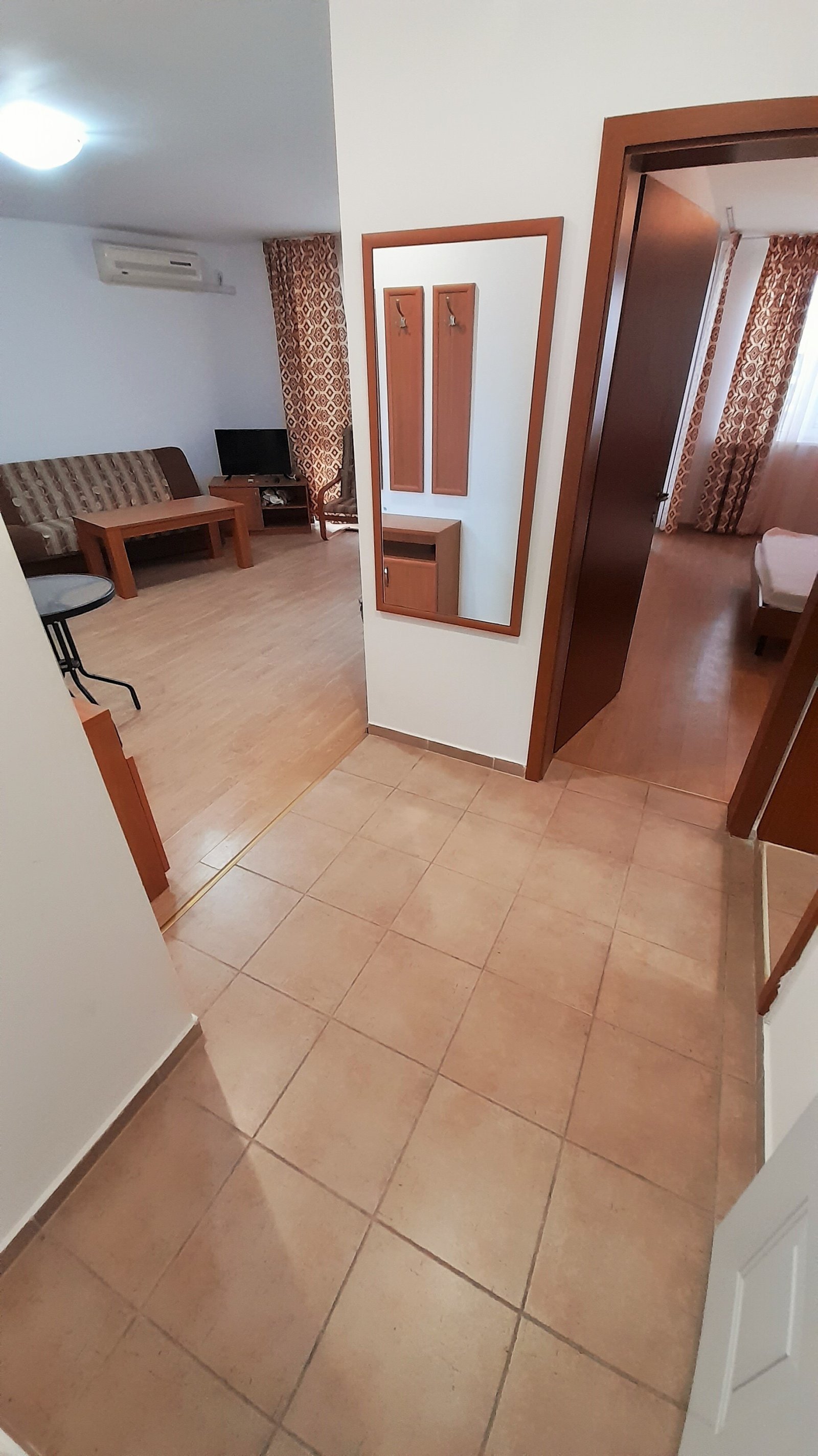 2-Zimmer-Wohnung mit Meerblick in erster Meereslinie – Riviera Fort Beach, Rawda, Bulgarien