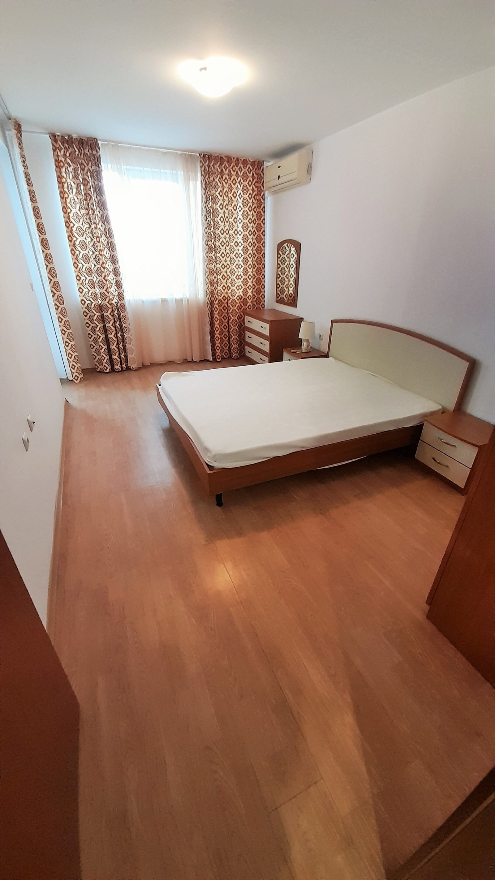 2-Zimmer-Wohnung mit Meerblick in erster Meereslinie – Riviera Fort Beach, Rawda, Bulgarien