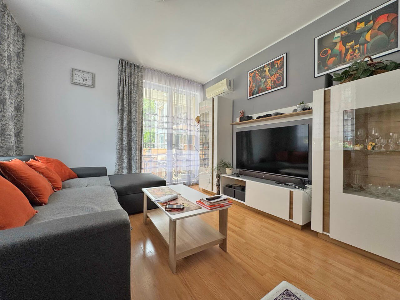 Zweizimmerwohnung mit Poolblick im Wohnkomplex Aphrodite 3 am Sonnenstrand, Bulgarien