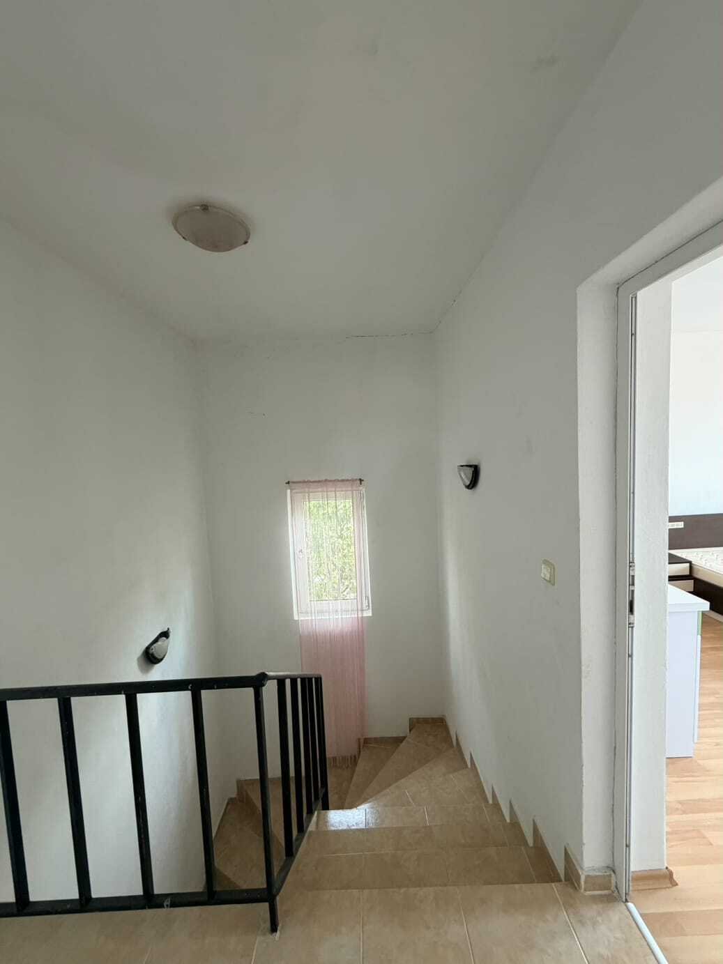 Haus mit Privatpool im bewachten Wohnkomplex in Rudnik bei Burgas – 127 m² Wohnfläche und 400 m² Grundstück
