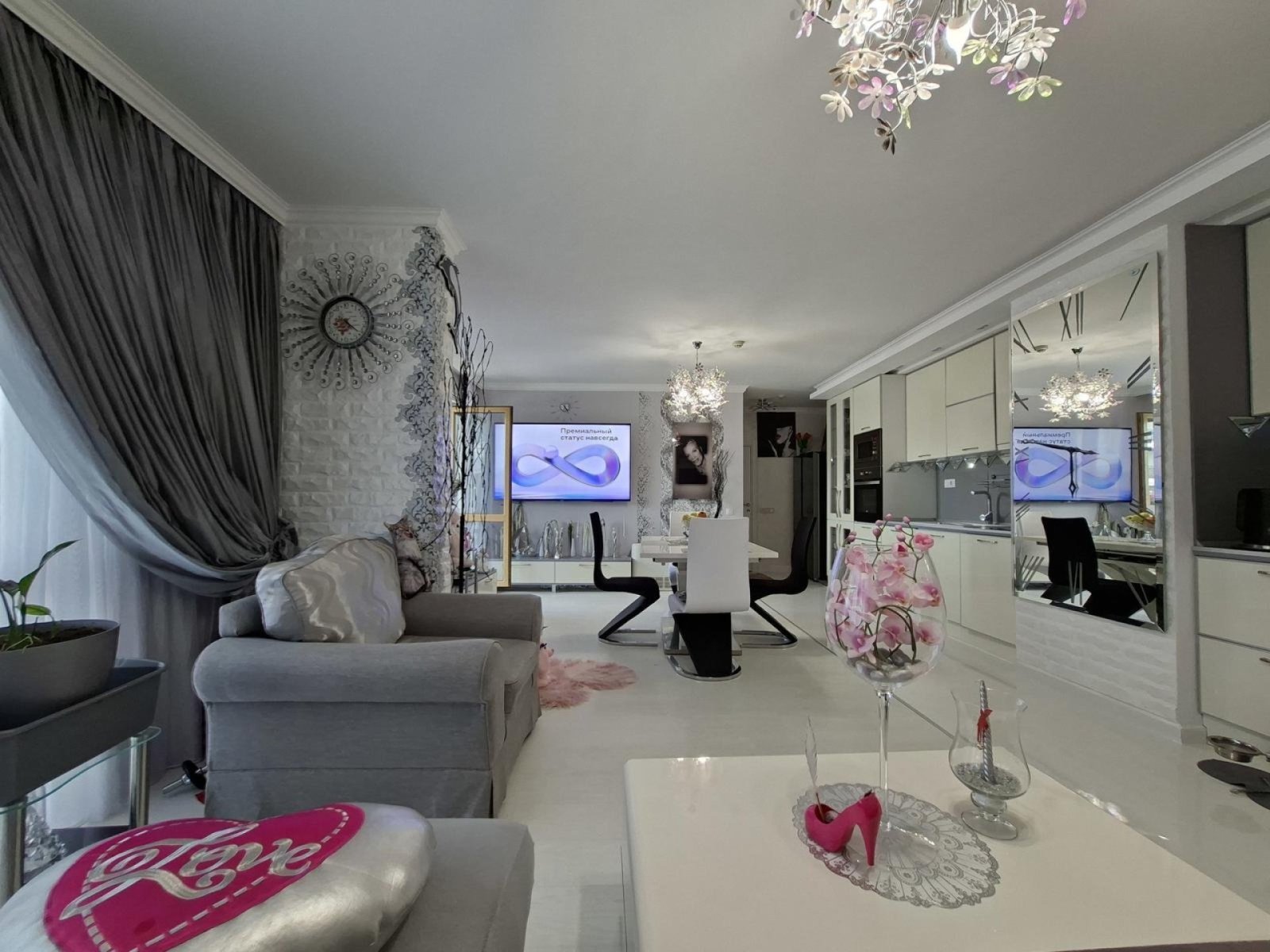 1+2-Apartment mit Parkplatz in Villa Florence, Sveti Vlas, Bulgarien