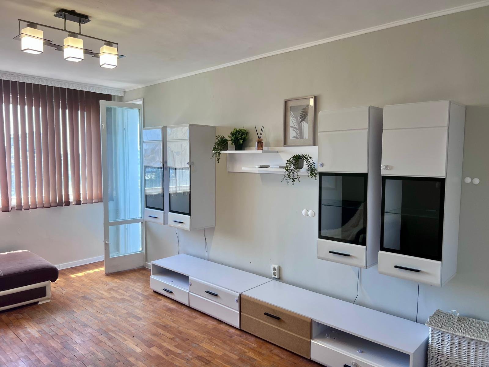 2 Zimmer Wohnung mit extra Küche im Gebiet Zornitsa Burgas Bulgarien