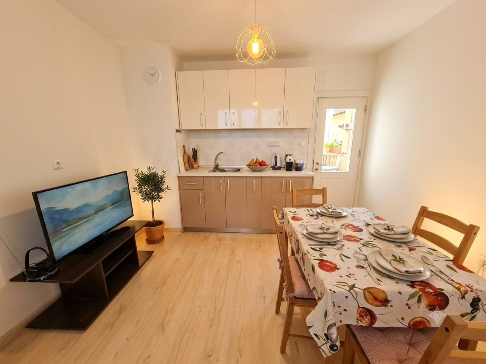 1+2-Apartment im Wohngebäude Slaveykove, Burgas