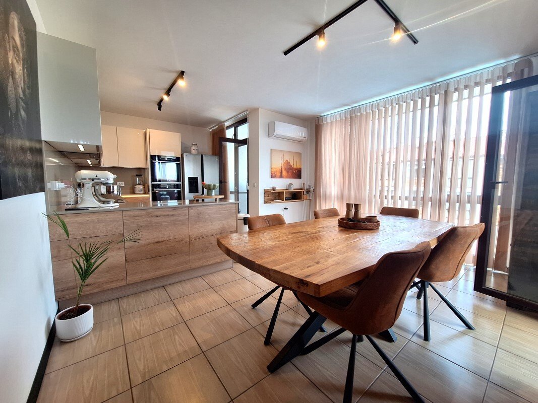 Stilvolles Apartment mit 2 Schlafzimmern in der Anlage Viyana Nessebar Bulgarien