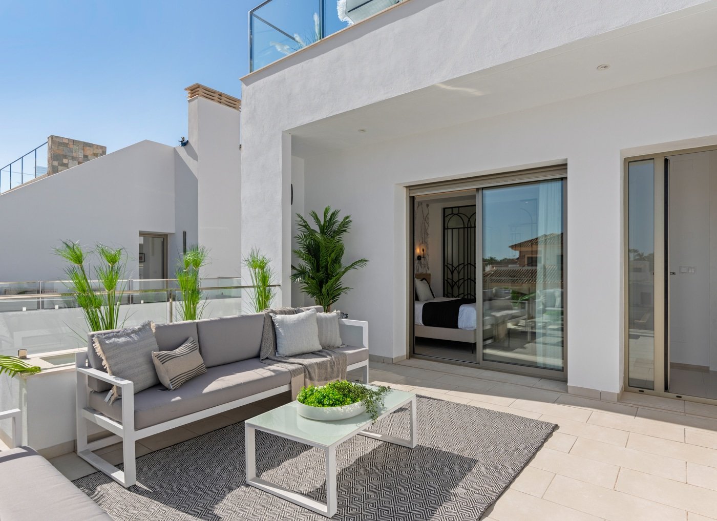 Modernes Ferienhaus mit Pool am Meer, Los Alcázares