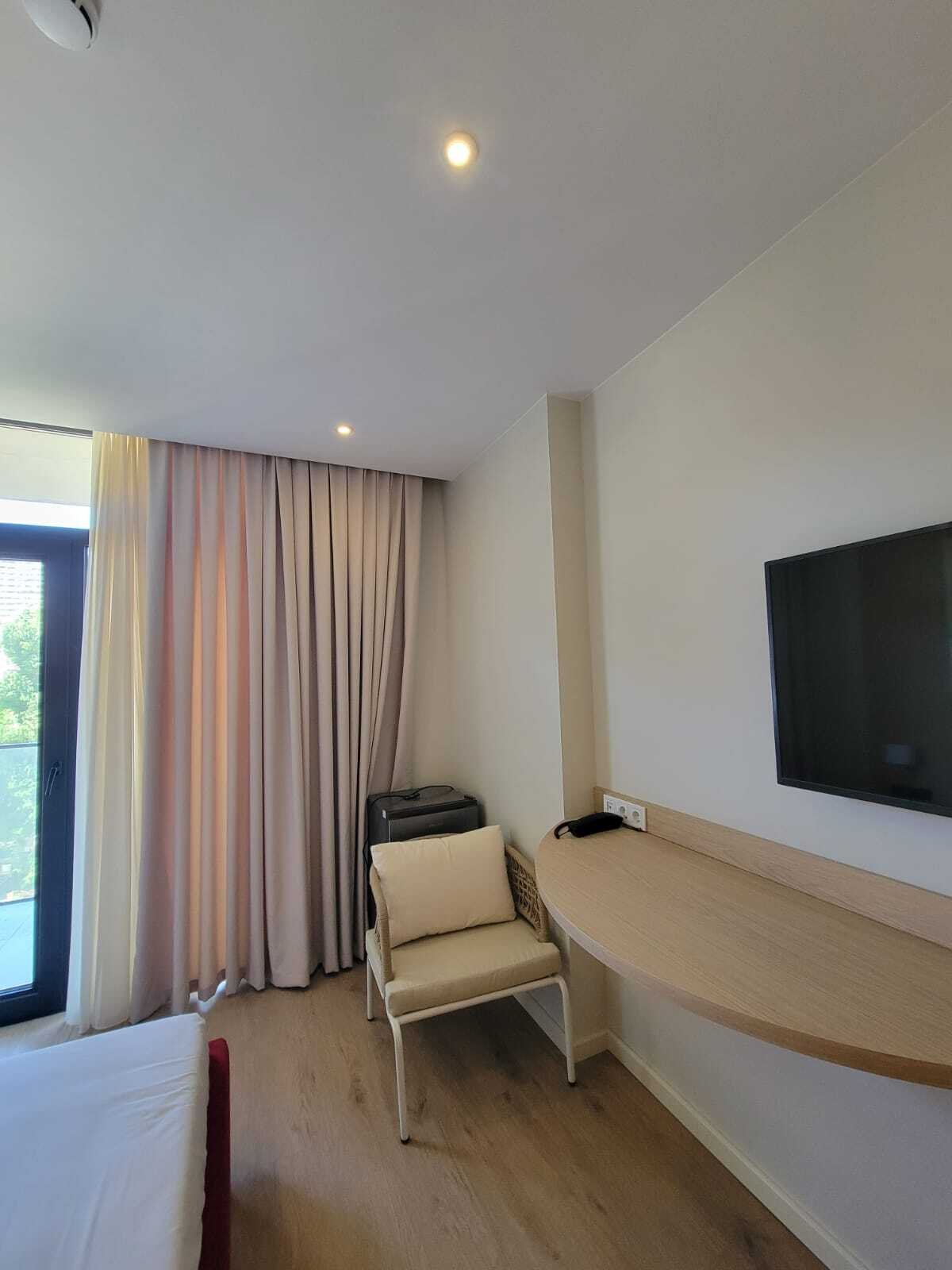 Ramada Hotel & Suites by Wyndham – Markenhotel-Investment in Batumi, Georgien mit flexibler Ratenzahlung und professioneller Verwaltung