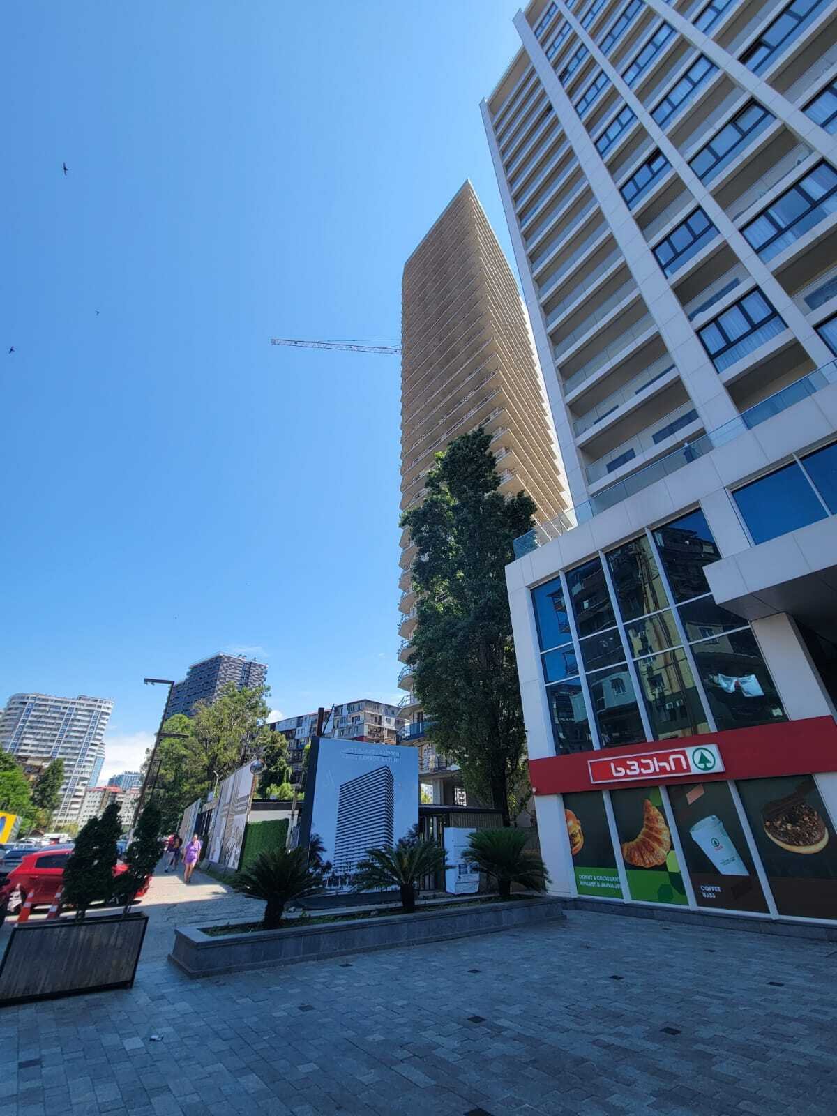 Ramada Hotel & Suites by Wyndham – Markenhotel-Investment in Batumi, Georgien mit flexibler Ratenzahlung und professioneller Verwaltung
