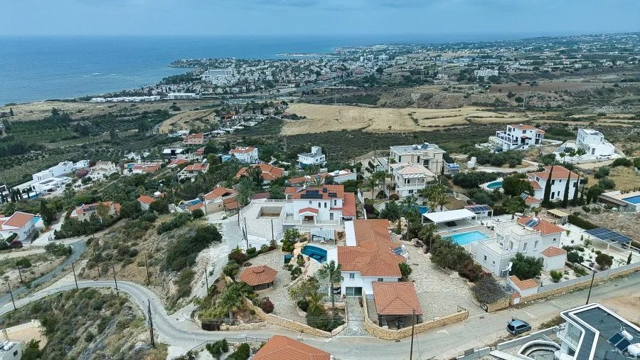 Pegia: Freistehende Villa in Pegia, Paphos 