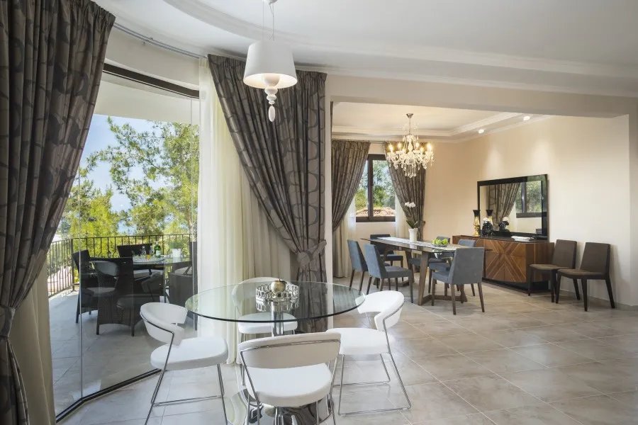 Freistehende Villa in Argaka, Paphos
