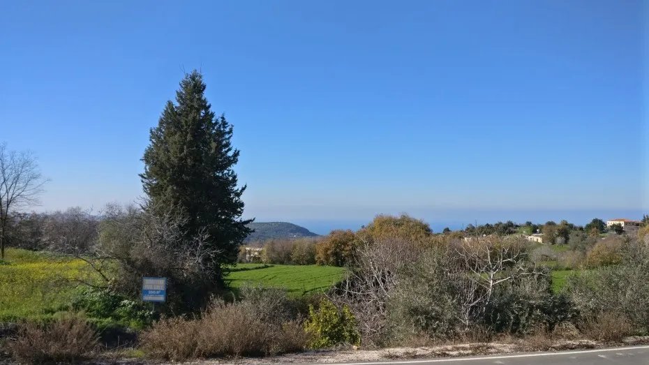 Lysos: Wohngrundstück in Lysos, Paphos 