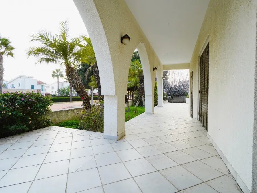 Freistehende Villa im Touristengebiet von Pyla, Larnaka