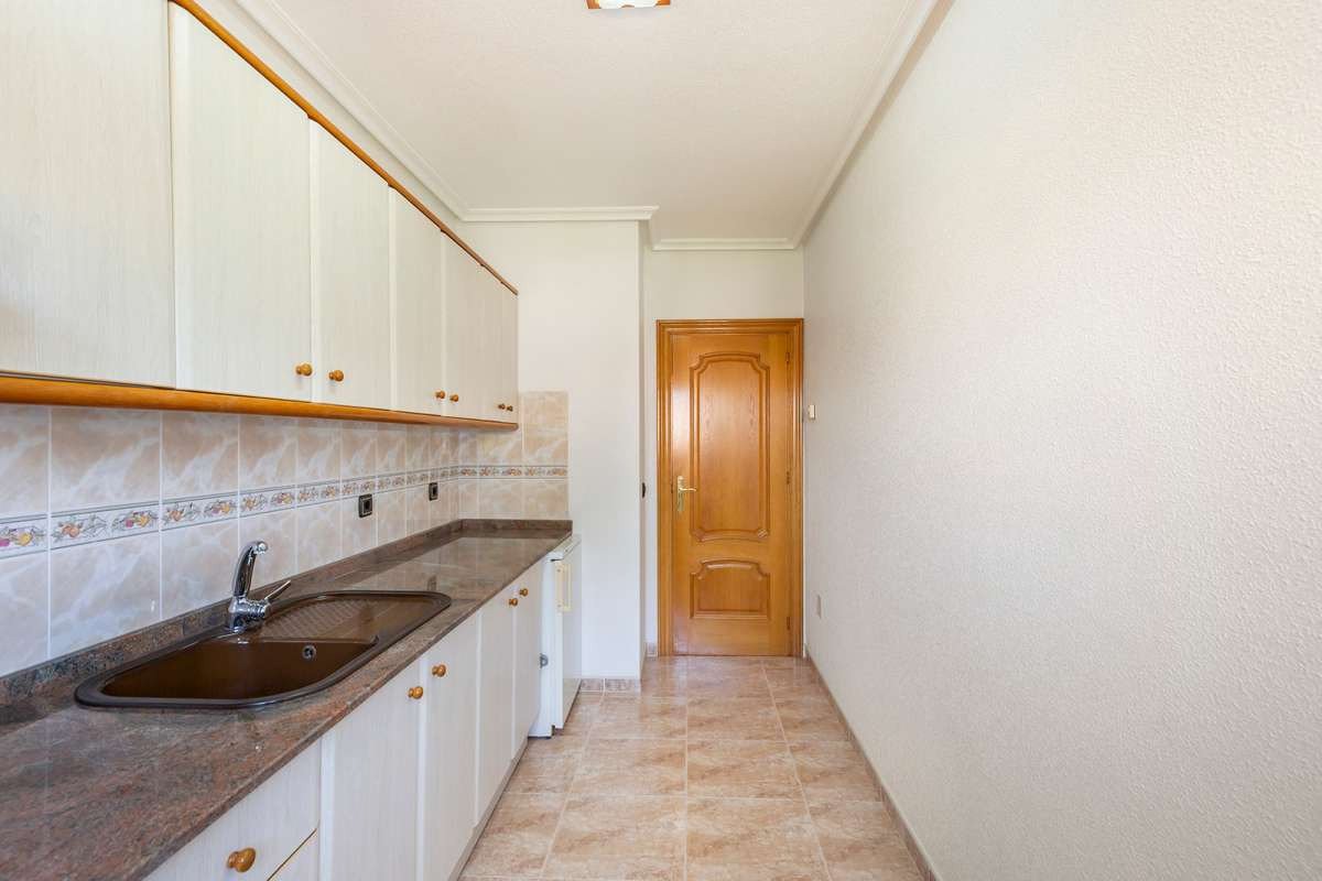 Luxuriöse Eckvilla im Herzen von Cabo Roig – komfortables Wohnen am Meer