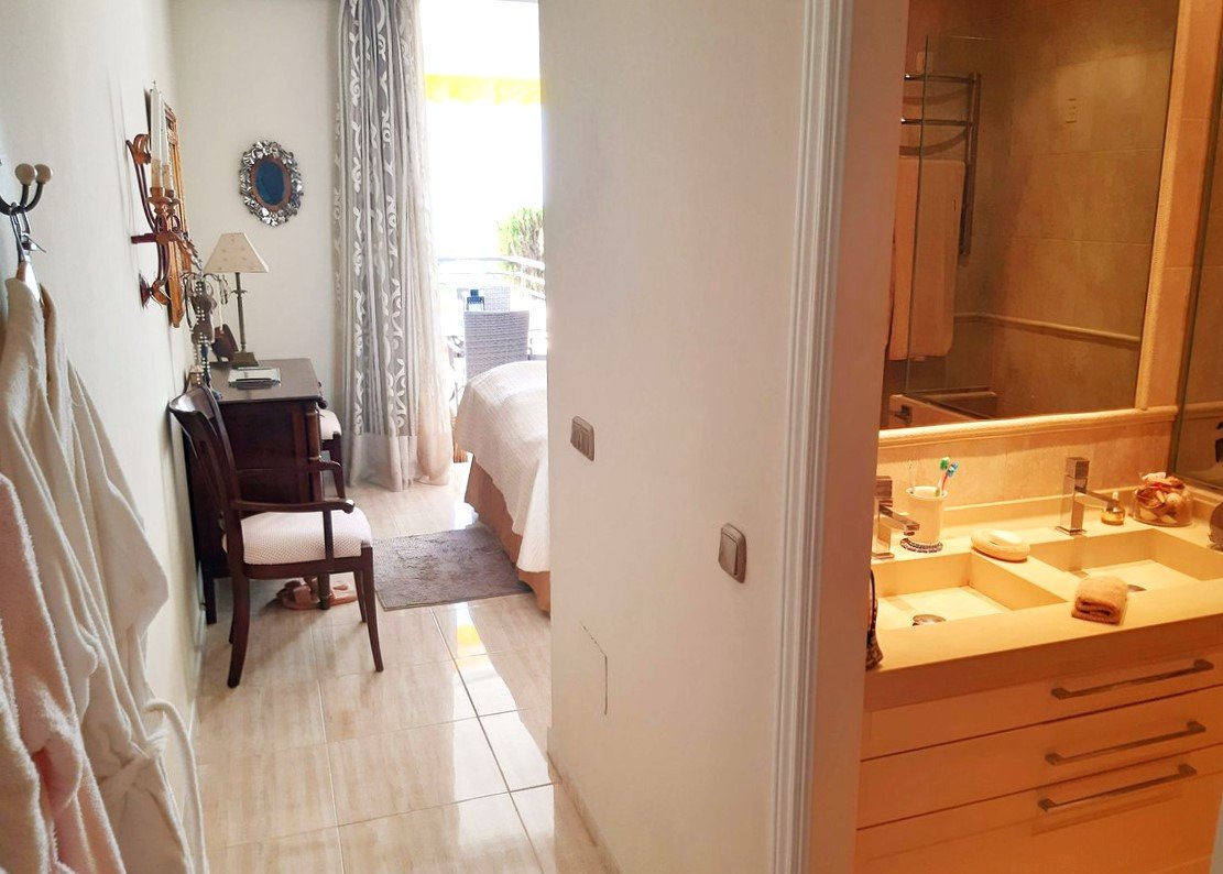 Luxusapartment mit atemberaubendem Meerblick – Golfparadies in Miraflores, Costa del Sol