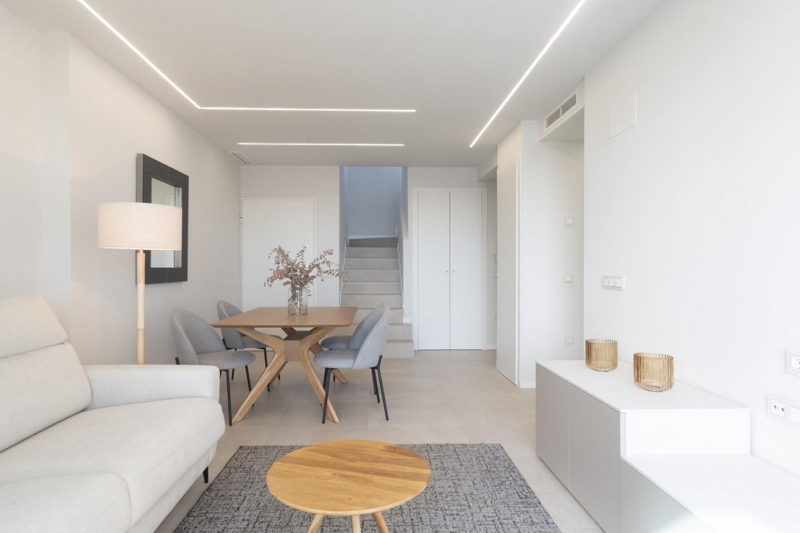 Exklusives Apartment 30 Meter vom Meer entfernt mit großer Terrasse und Blick auf das Mittelmeer in Denia