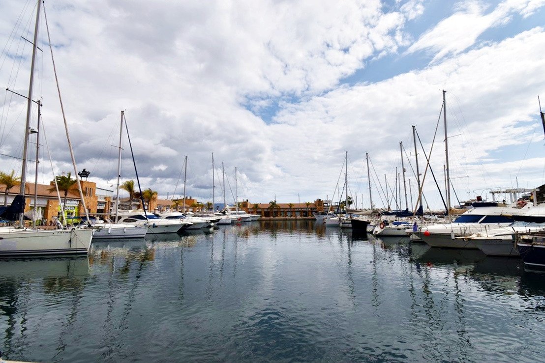 Stilvolles Apartment mit Meerblick, 230 m vom Strand entfernt, Puerto de Mazarrón, Spanien