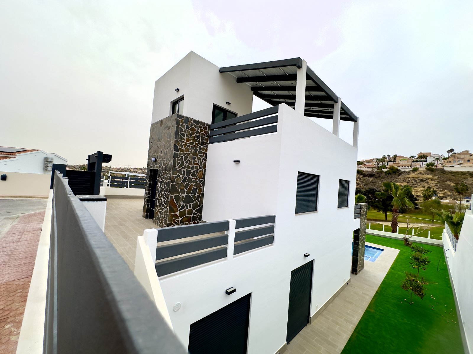 Exklusives freistehendes Haus mit Pool und Garten, 1 km vom Golfplatz entfernt, Ciudad Quesada