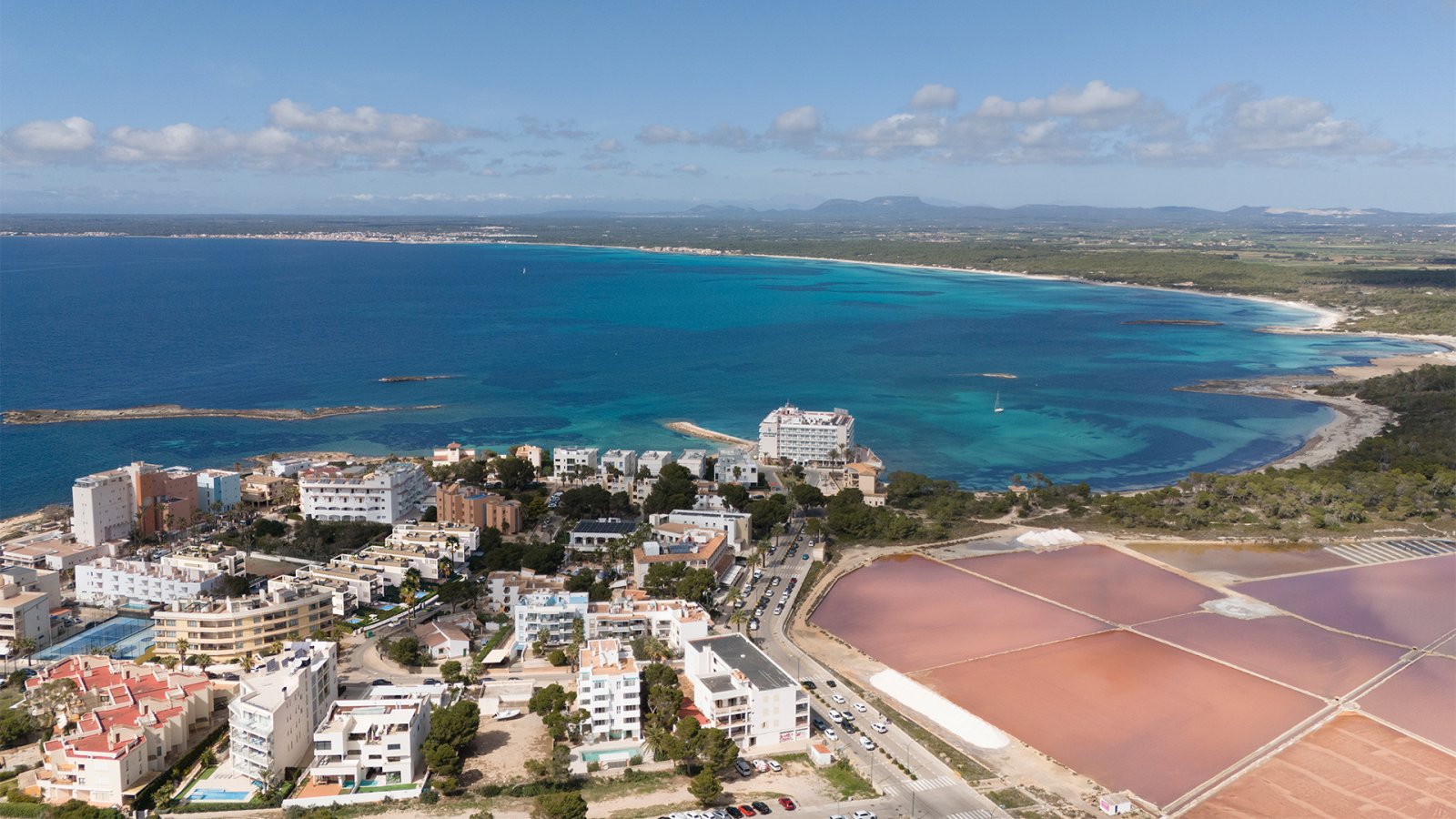 Elegantes Strandapartment mit Terrasse in Colonia de Sant Jordi, Mallorca