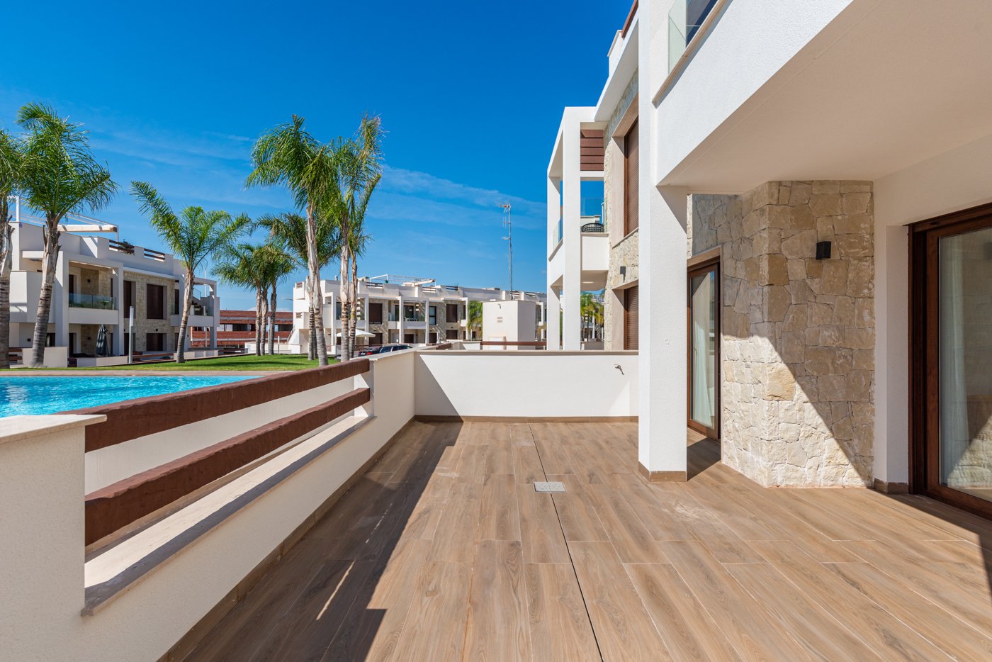 Möblierte Bungalows, Swimmingpool und 3,5 km vom Meer entfernt, Torrevieja