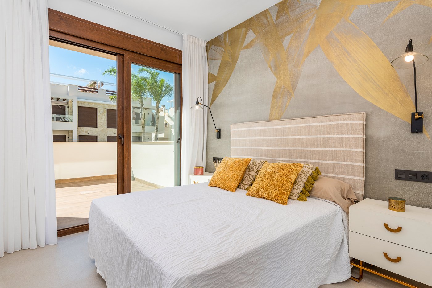 Möblierte Bungalows, Swimmingpool und 3,5 km vom Meer entfernt, Torrevieja