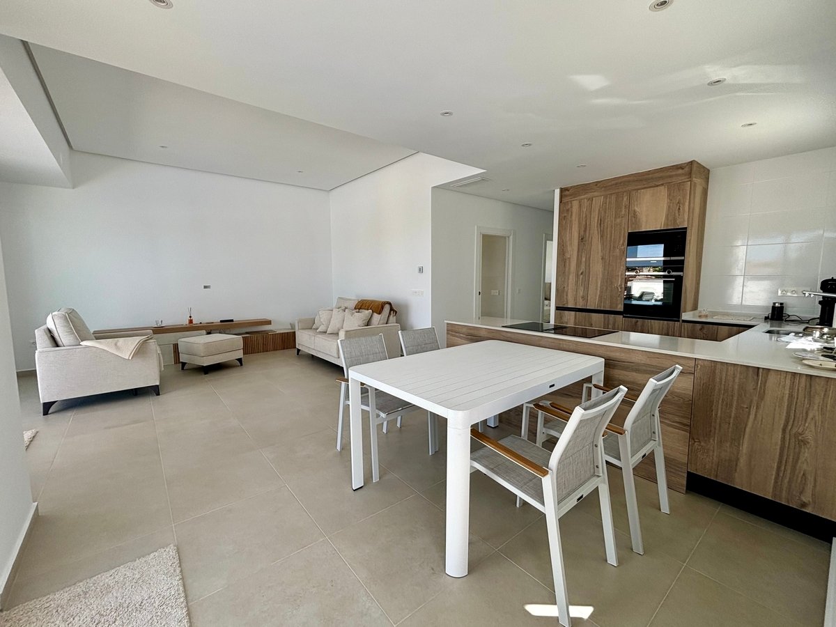 Exklusive Einfamilienhäuser, privater Pool und Garten, Rojales