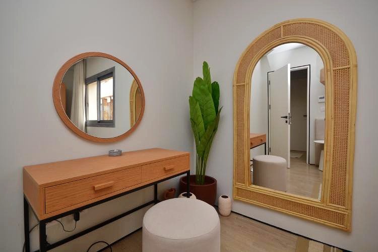 Exklusive freistehende Villa nur wenige Schritte vom Strand entfernt | 2 Schlafzimmer | 138 m² | bezugsfertig