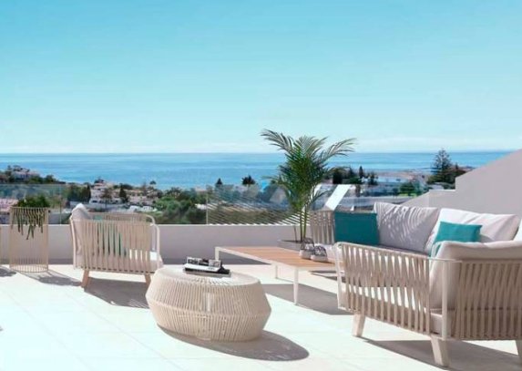 Luxuriöse Apartments und Penthäuser, 2 km vom Strand entfernt, Fuengirola
