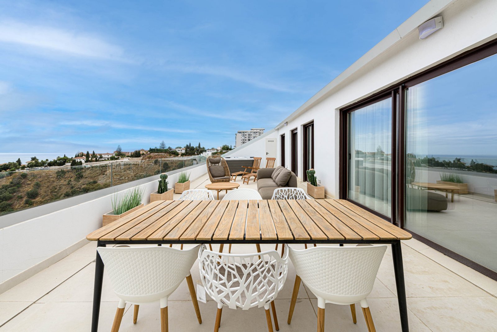 Luxuriöse Apartments und Penthäuser, 2 km vom Strand entfernt, Fuengirola