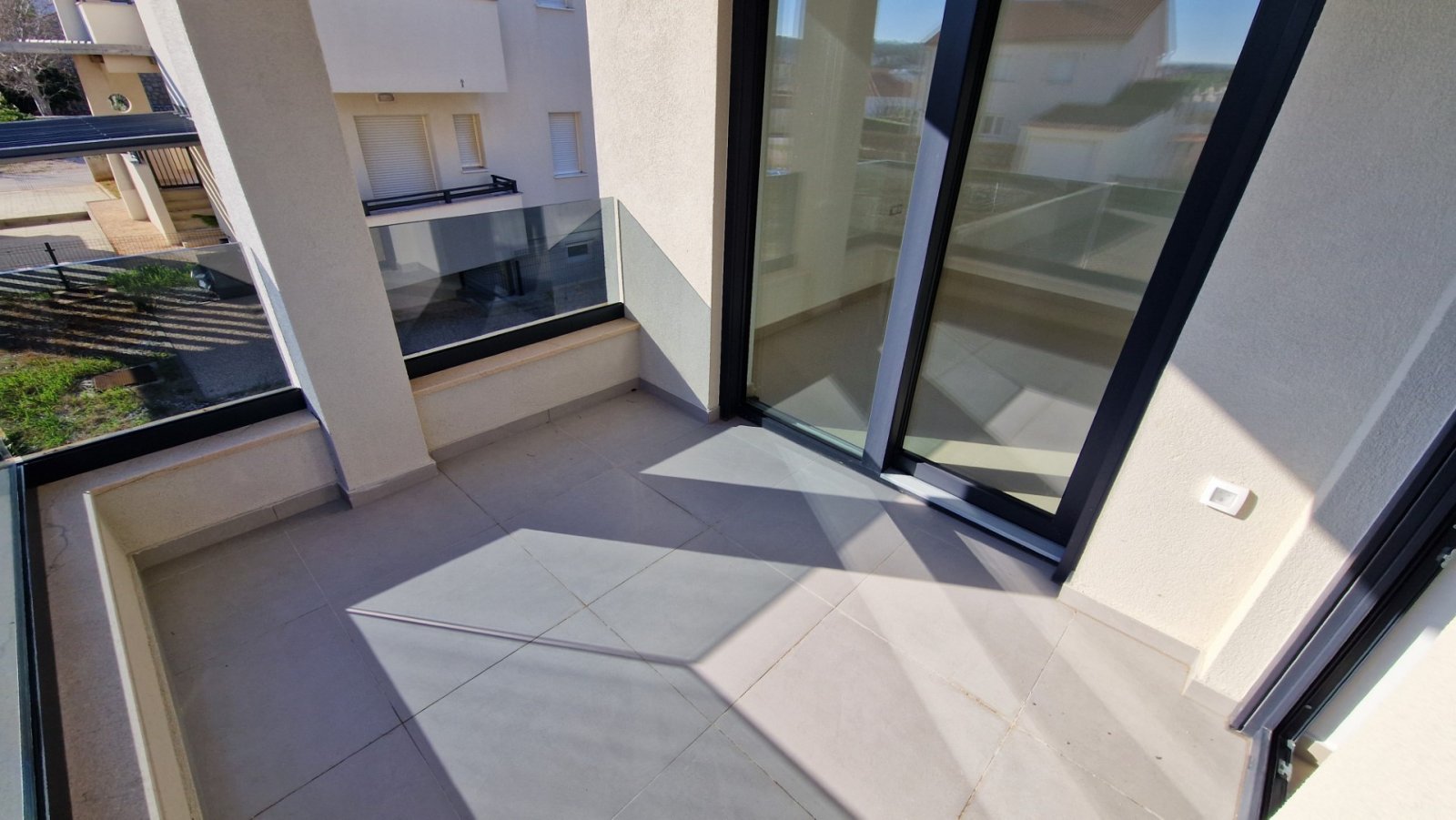 Luxuriöses Penthouse mit Aufzug und Dachterrasse mit Meerblick, Ražanac, Kroatien
