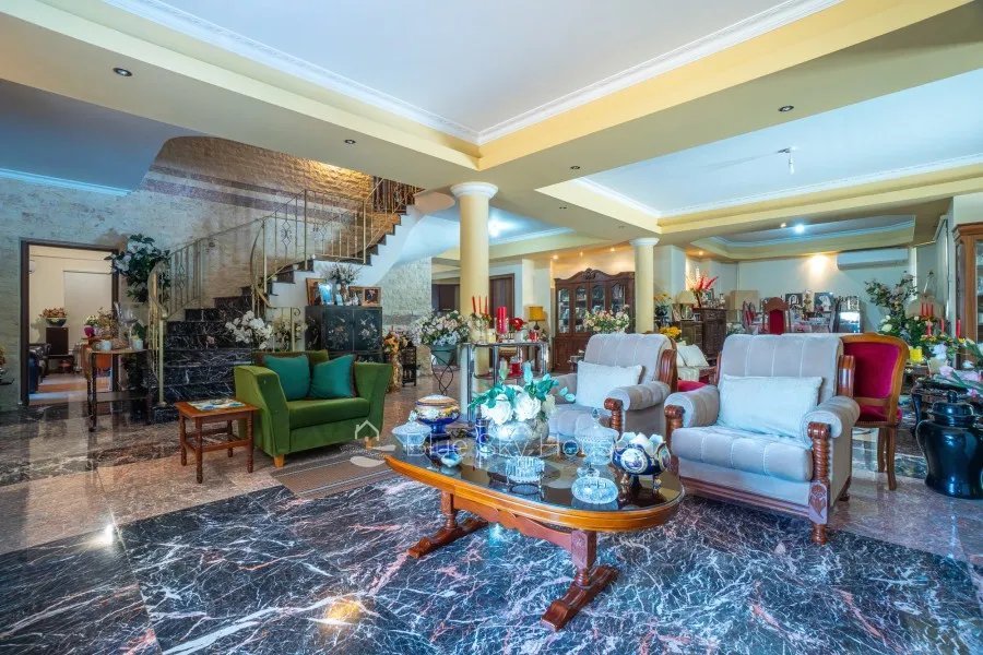 Freistehende Villa in Limassol, Kolumbien
