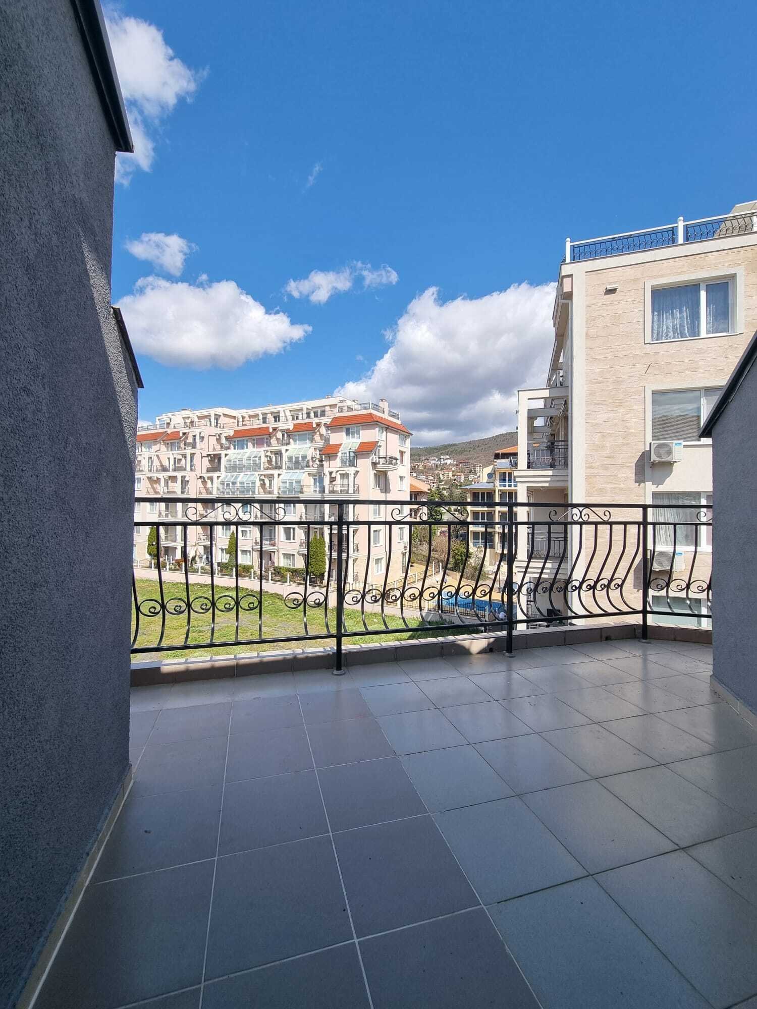 Unmöblierte 2 Zimmer Neubauwohnung im Villa Venezia