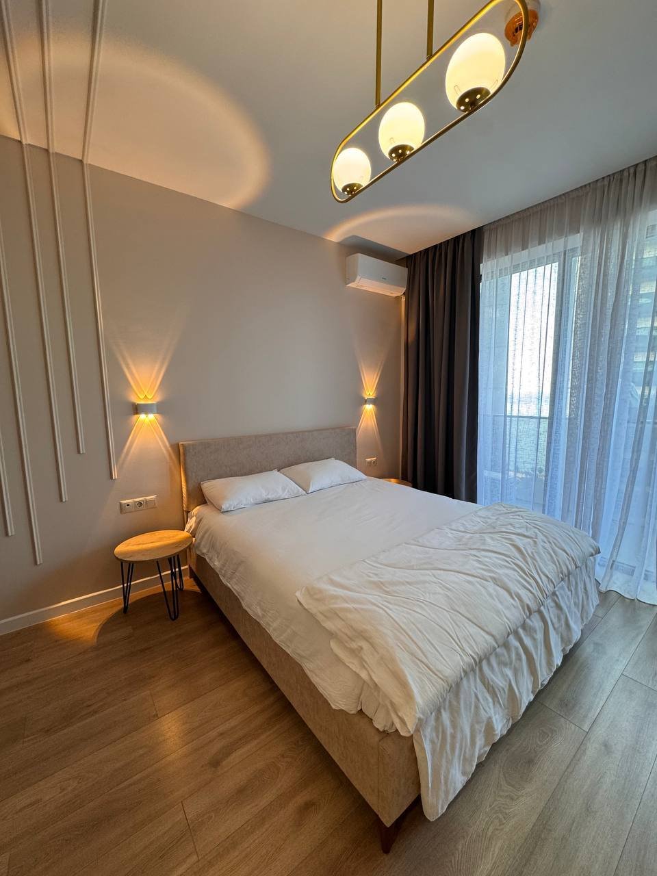 Batumi: Hochwertiges Studio-Apartment mit Meerblick in Batumi, Georgia – Vollständig möbliert in einer Business-Class-Residenz nur wenige Schritte vom Strand  