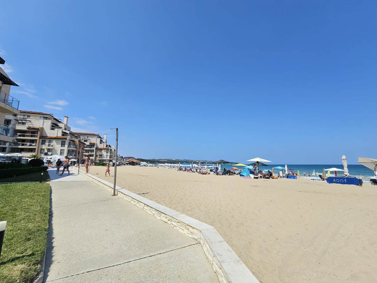 4-Zimmer-Wohnung mit Meer- und Poolblick im Komplex Obzor Beach Resort, Obzor, Bulgarien