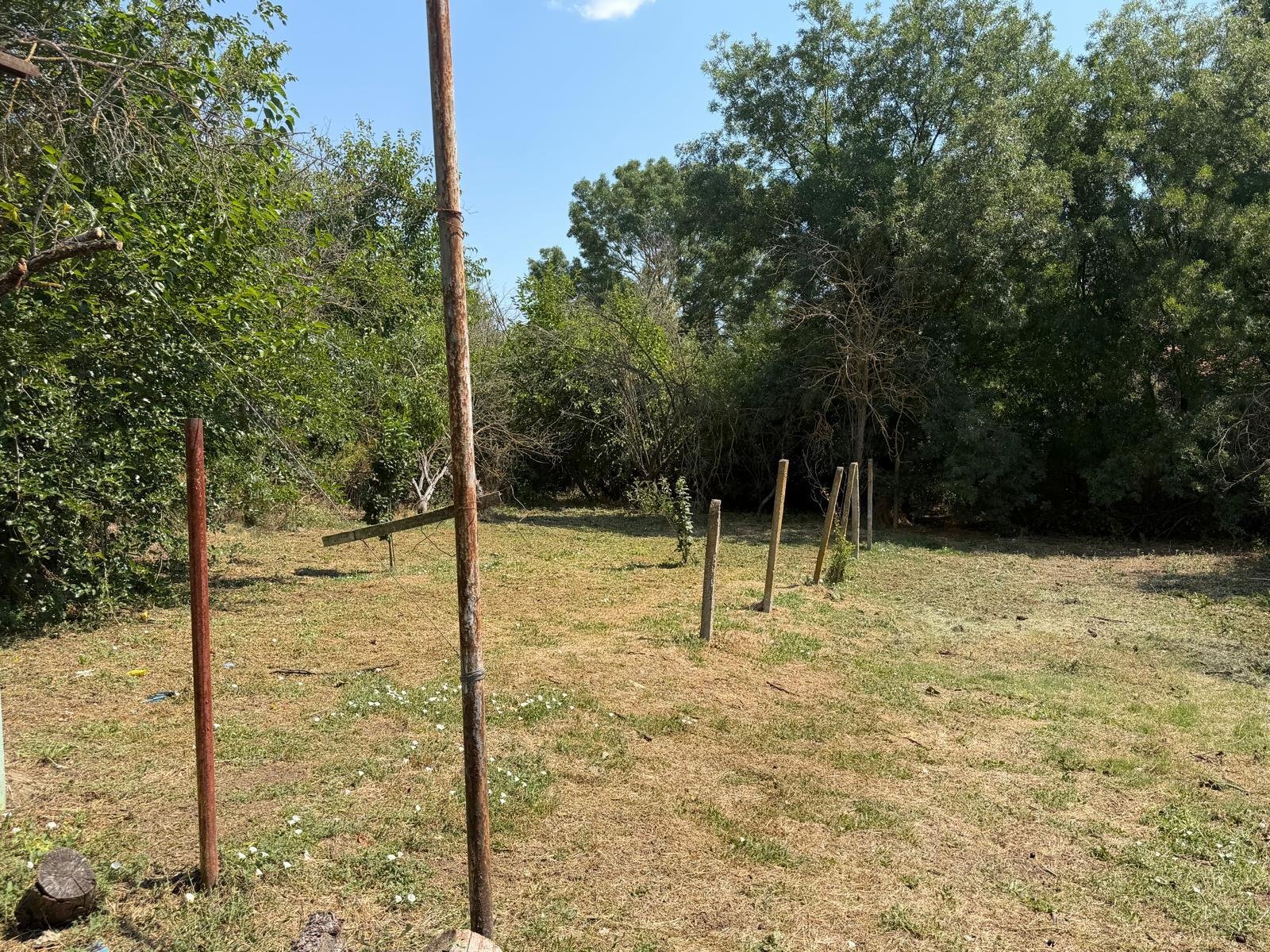 Großes 14-Zimmer-Haus mit großem Grundstück in Bistrets bei Sredets, Bulgarien