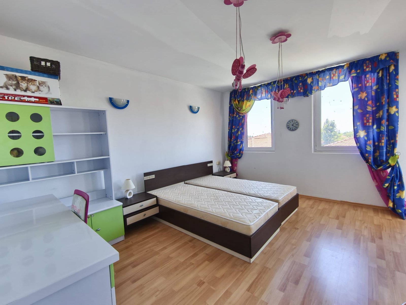 Zweistöckiges Haus im Stadtteil Rudnik, Burgas, Bulgarien