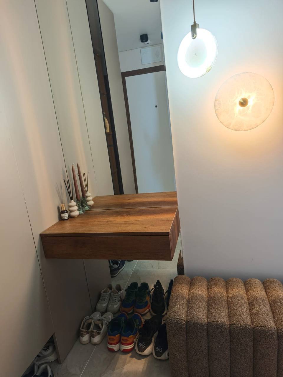 Moderne 3-Zimmer-Wohnung mit Bergblick, Batumi, Georgien – Hoch gelegene Wohnung am New Boulevard