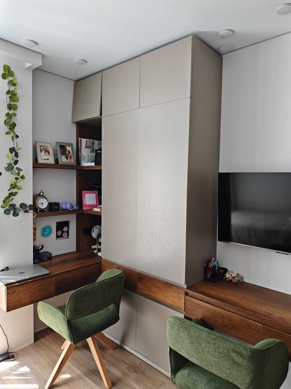 Moderne 3-Zimmer-Wohnung mit Bergblick, Batumi, Georgien – Hoch gelegene Wohnung am New Boulevard