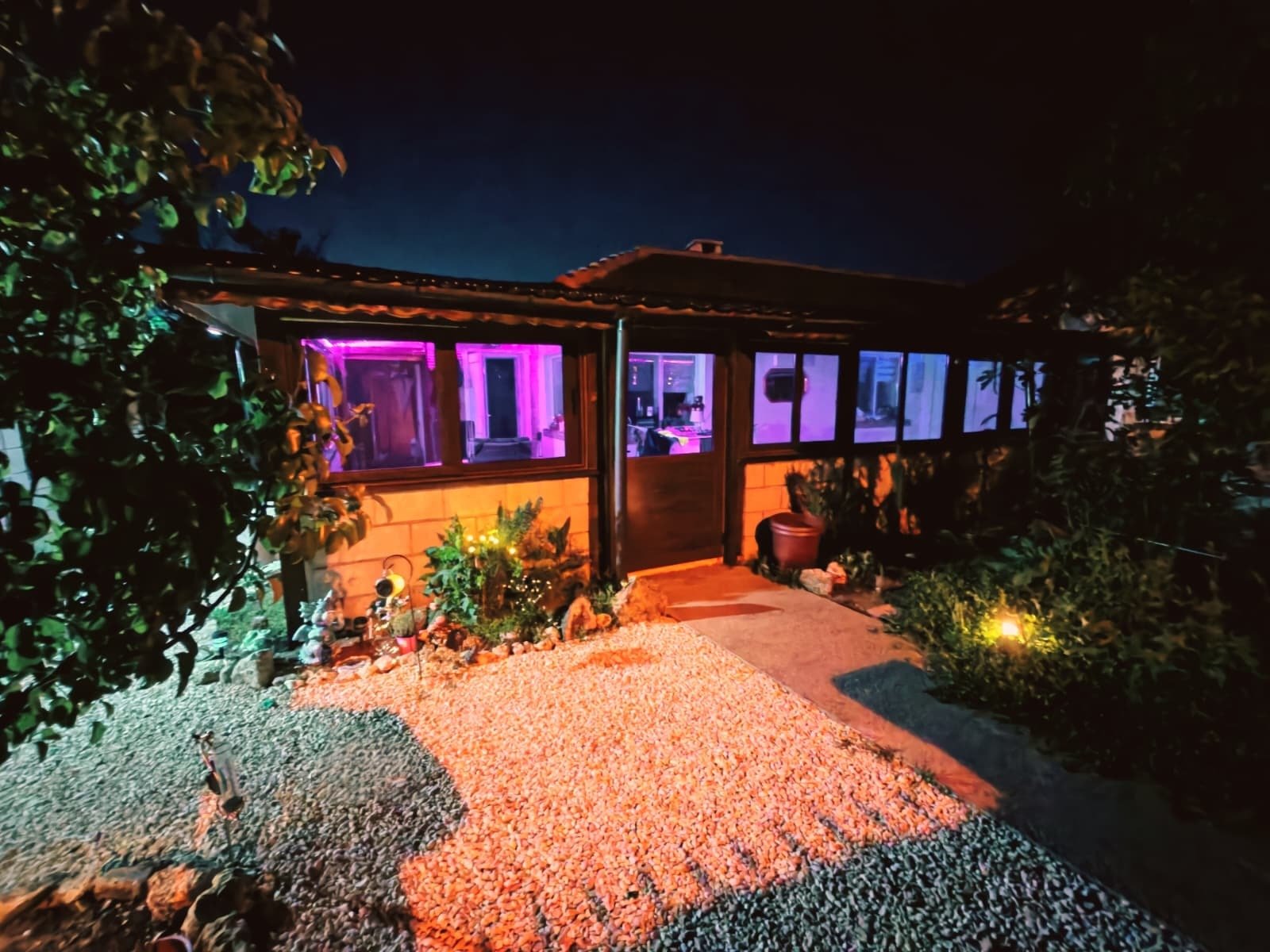 freistehendes, umfassend renoviertes Haus im Dorf Hadji Dimitar, Region Dobritsch