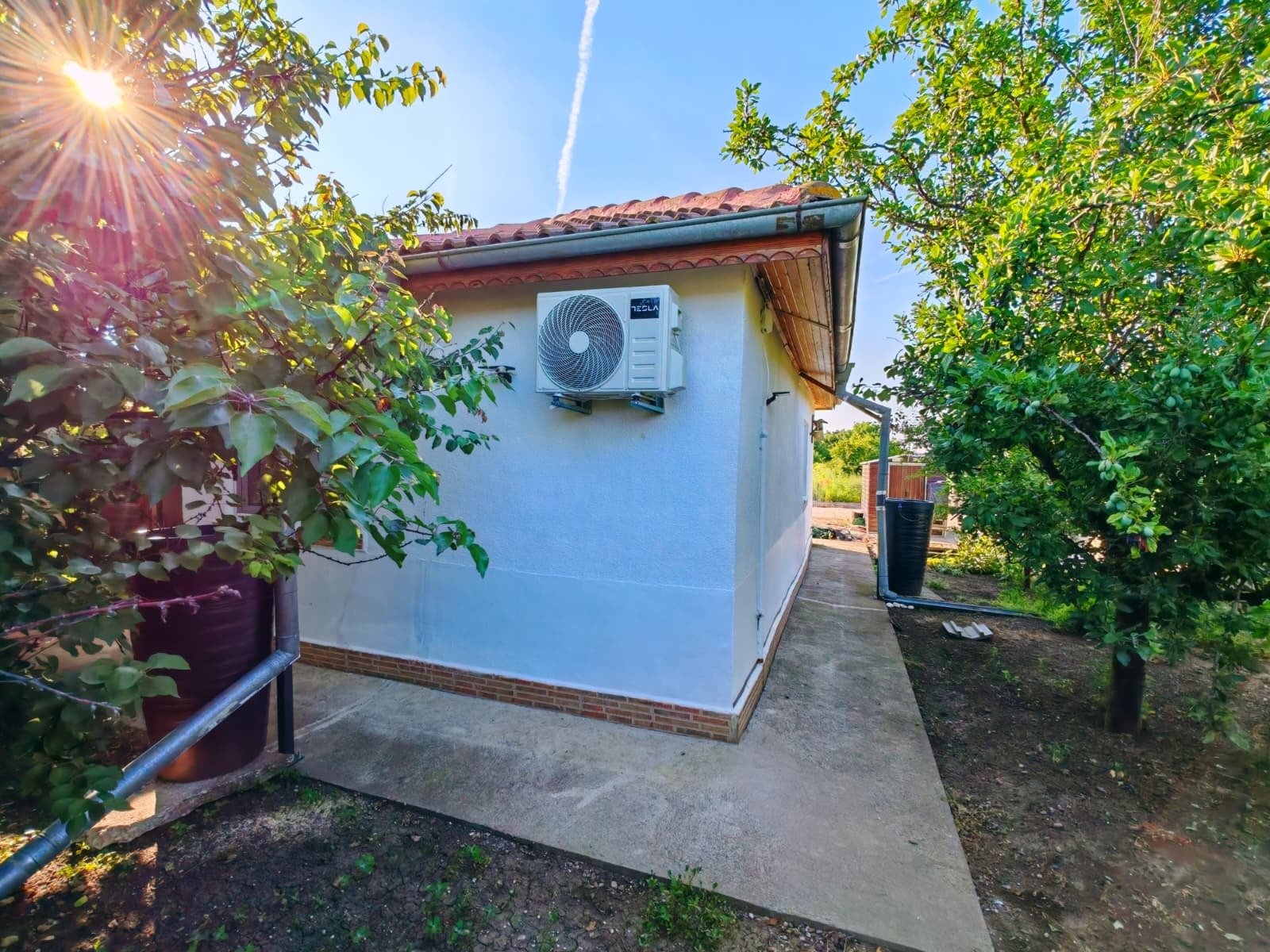 freistehendes, umfassend renoviertes Haus im Dorf Hadji Dimitar, Region Dobritsch
